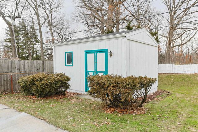 403 Manchester Drive, South Bend, IN 46615