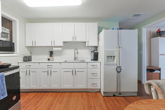 403 Manchester Drive, South Bend, IN 46615