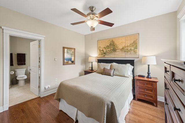 1321 W Winnemac Avenue 2E, Chicago, IL 60640