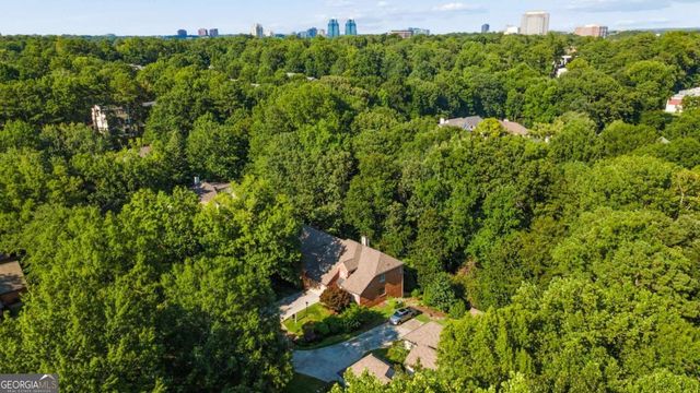 440 Greenlaurel Drive, Sandy Springs, GA 30342