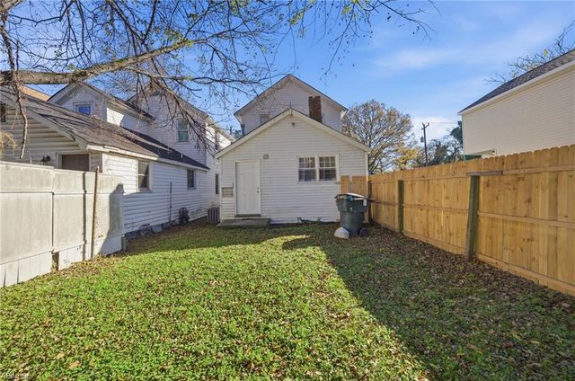 1027 27th ST, Newport News, VA 23607