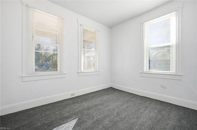 1027 27th ST, Newport News, VA 23607