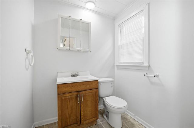 1027 27th ST, Newport News, VA 23607