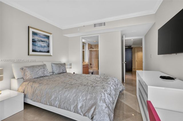 18671 Collins Avenue 2501, Sunny Isles Beach, FL 33160