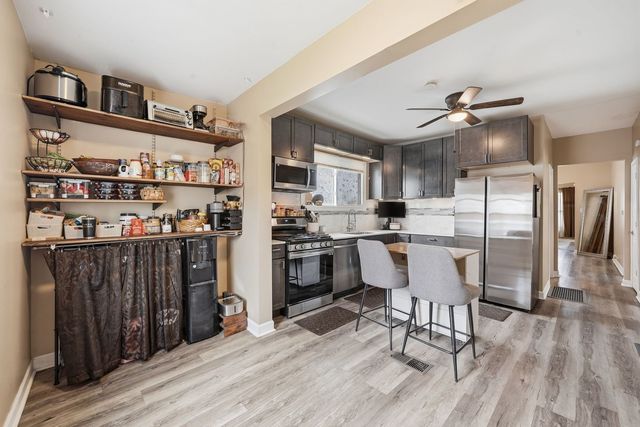 10747 S Forest Avenue, Chicago, IL 60628