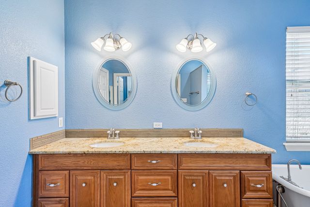 3818 Cemetery Hill Road, Carrollton, TX 75007