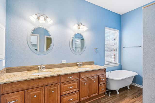 3818 Cemetery Hill Road, Carrollton, TX 75007