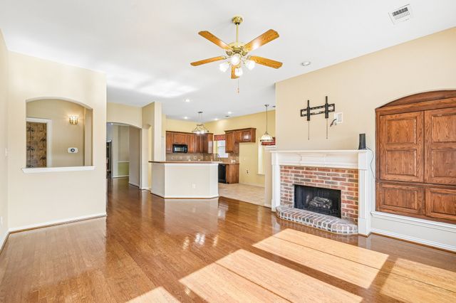 3818 Cemetery Hill Road, Carrollton, TX 75007