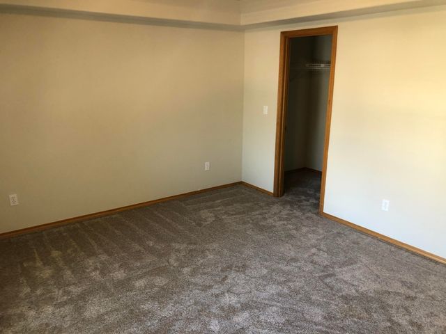 1556 SW Reindeer Avenue, Redmond, OR 97756