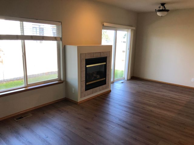 1556 SW Reindeer Avenue, Redmond, OR 97756