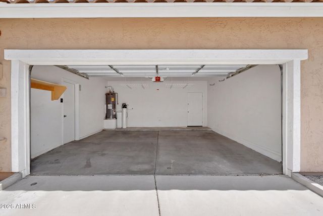 963 S COLONIAL Drive, Gilbert, AZ 85296