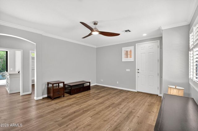 963 S COLONIAL Drive, Gilbert, AZ 85296