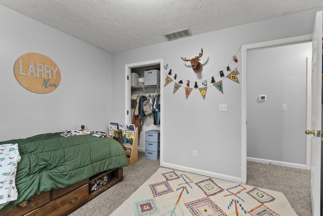 633 Pleasant Hill Drive, Harrodsburg, KY 40330