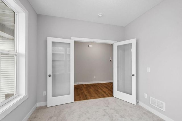 11797 35th Street N, Lake Elmo, MN 55042