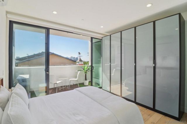 2355 Front St, San Diego, CA 92101