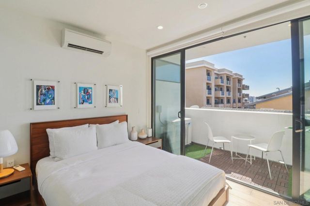 2355 Front St, San Diego, CA 92101