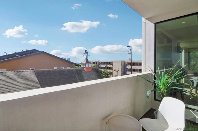 2355 Front St, San Diego, CA 92101