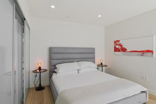 2355 Front St, San Diego, CA 92101