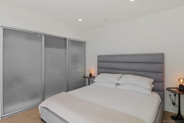 2355 Front St, San Diego, CA 92101