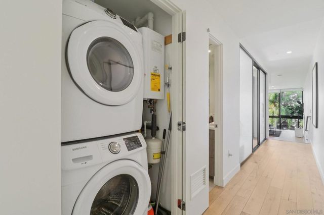 2355 Front St, San Diego, CA 92101