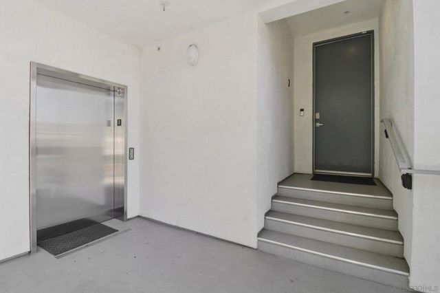 2355 Front St, San Diego, CA 92101