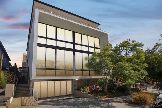 2355 Front St, San Diego, CA 92101