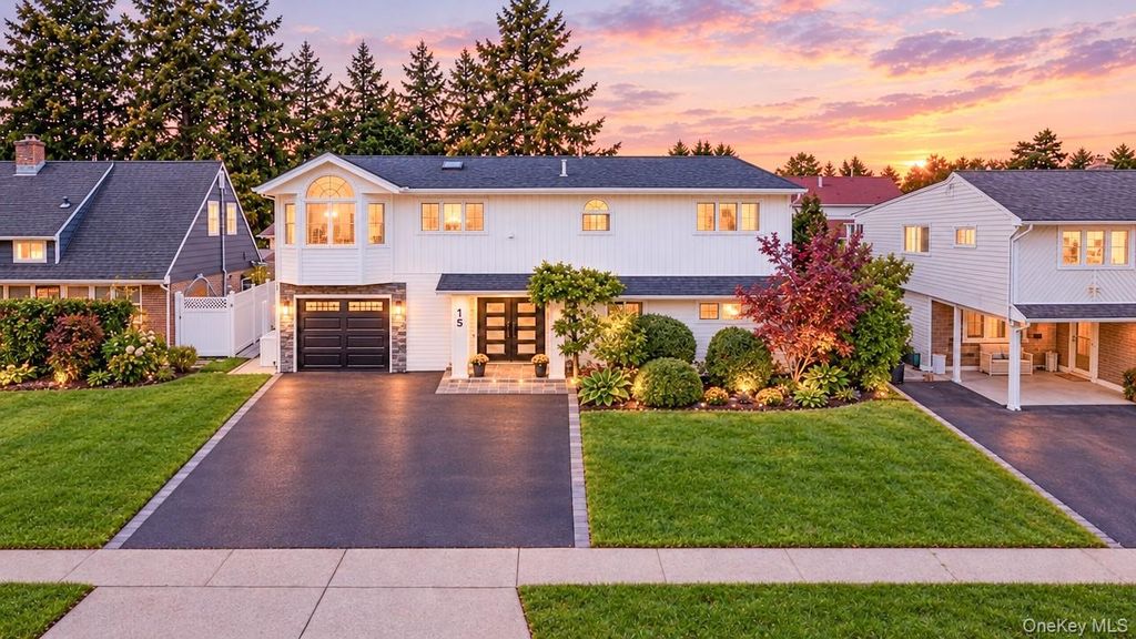 15 Coachman Lane, Levittown, NY 11756 — exterior