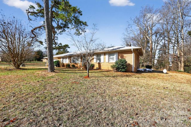 11619 Albemarle Road, Charlotte, NC 28227