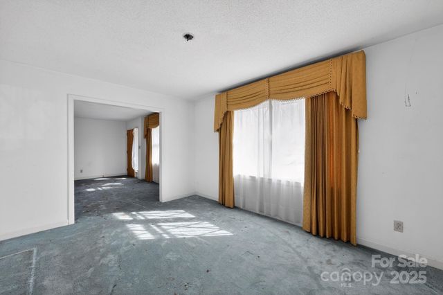 11619 Albemarle Road, Charlotte, NC 28227