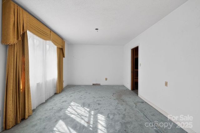 11619 Albemarle Road, Charlotte, NC 28227