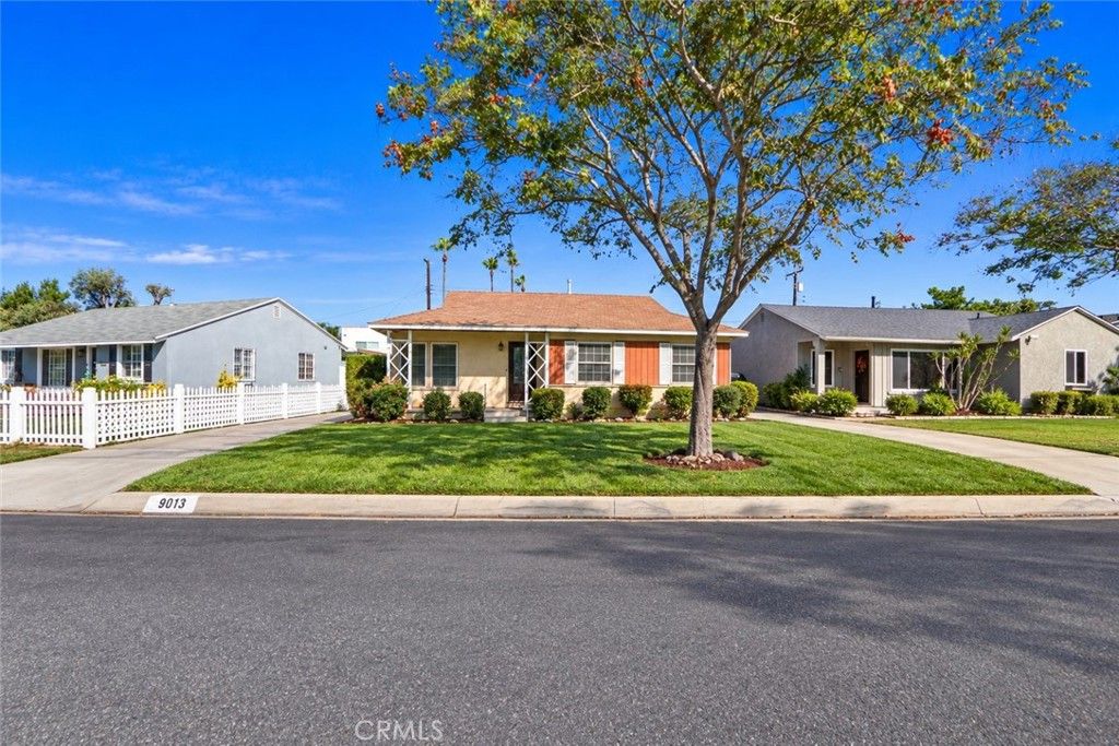 9013 Borson, Downey, CA 90242 — exterior