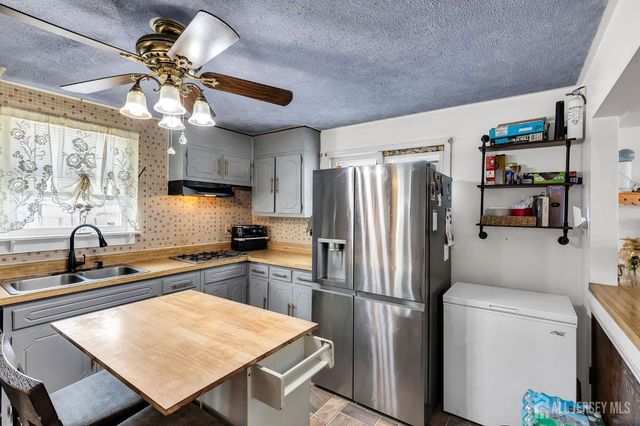 376 Wilmont Street, South Amboy, NJ 08879