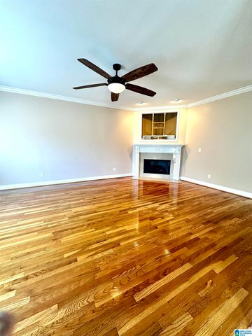 1617 POPLAR LANE, Gardendale, AL 35071