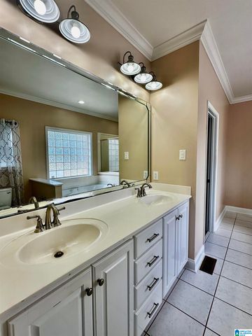 1617 POPLAR LANE, Gardendale, AL 35071