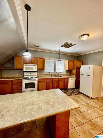 1617 POPLAR LANE, Gardendale, AL 35071