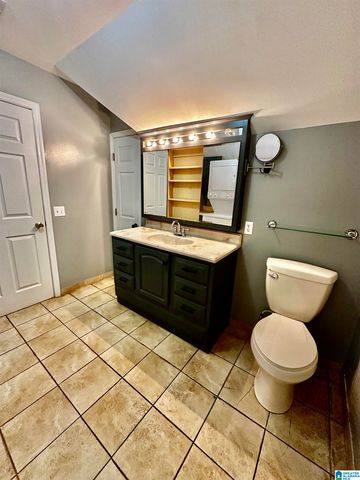 1617 POPLAR LANE, Gardendale, AL 35071