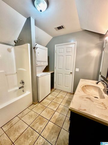 1617 POPLAR LANE, Gardendale, AL 35071