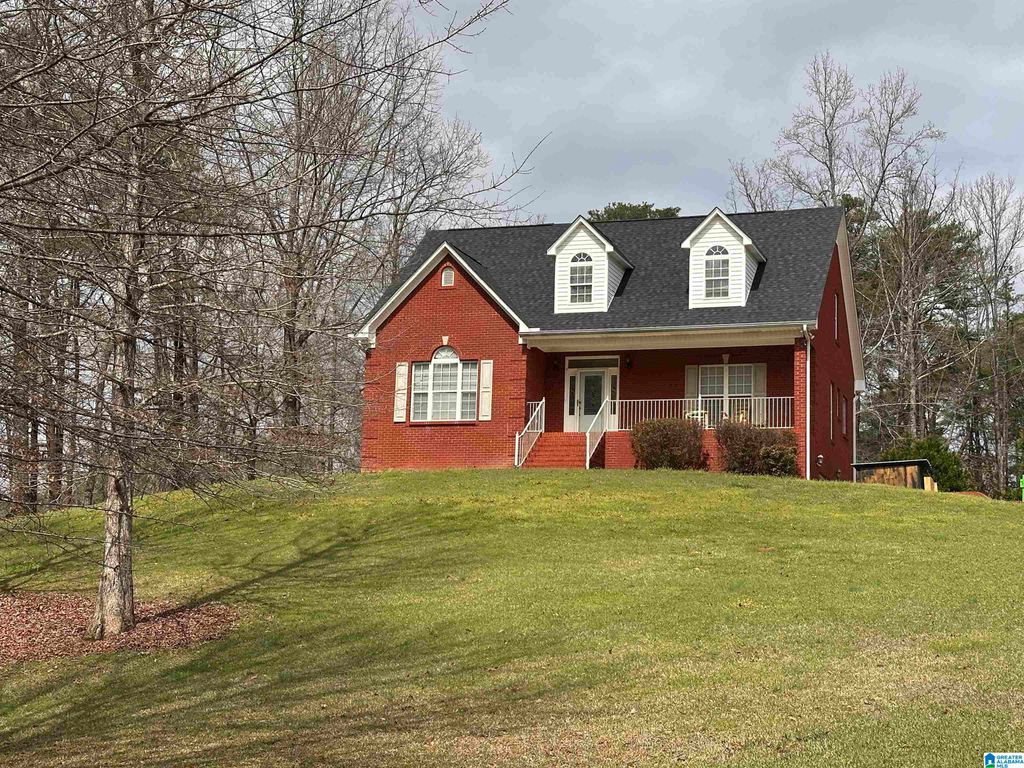 1617 POPLAR LANE, Gardendale, AL 35071