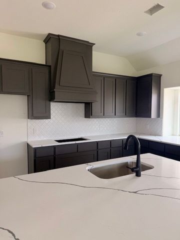 819 Beverly Drive, Grapevine, TX 76051