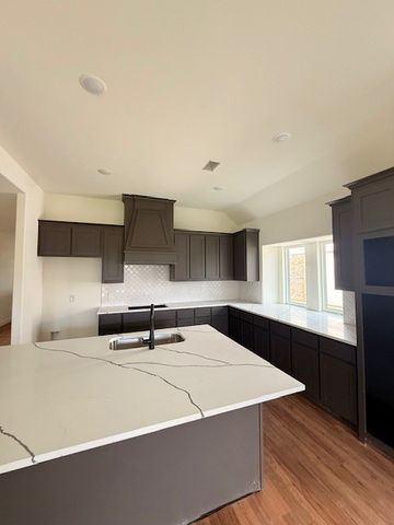 819 Beverly Drive, Grapevine, TX 76051