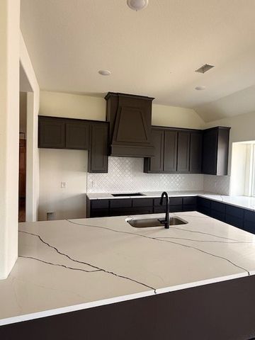 819 Beverly Drive, Grapevine, TX 76051
