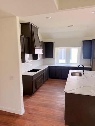819 Beverly Drive, Grapevine, TX 76051