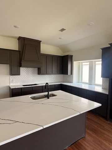 819 Beverly Drive, Grapevine, TX 76051