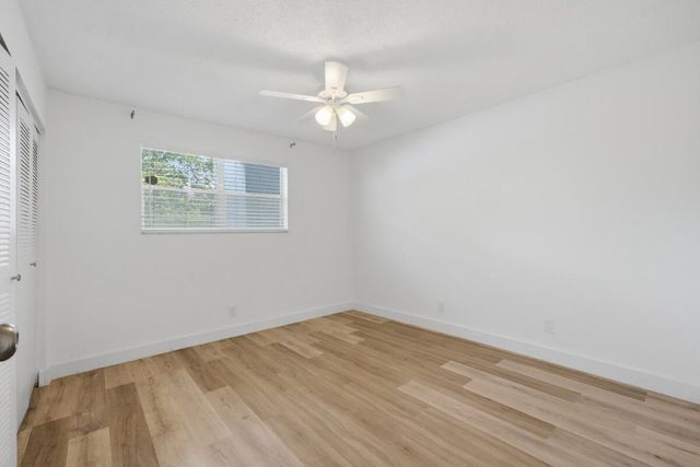 6100 NW 44TH Street 104, Lauderhill, FL 33319