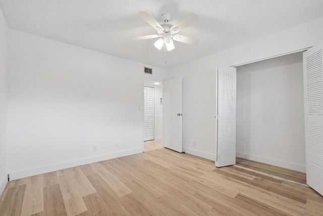 6100 NW 44TH Street 104, Lauderhill, FL 33319