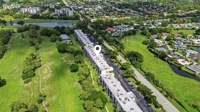 6100 NW 44TH Street 104, Lauderhill, FL 33319