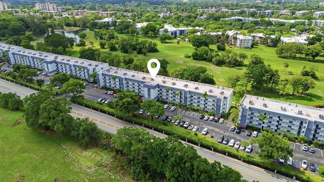 6100 NW 44TH Street 104, Lauderhill, FL 33319