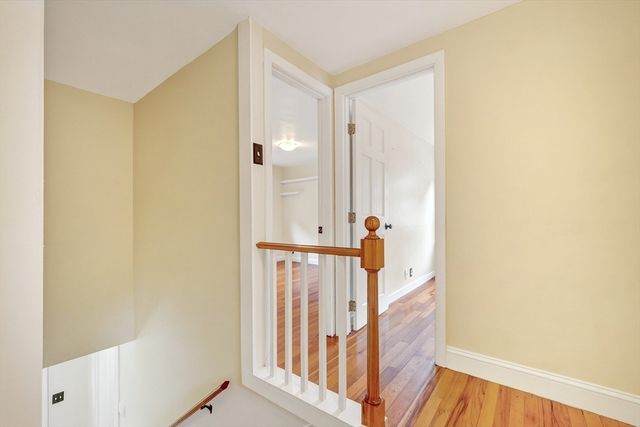 200 South Rd, Bedford, MA 01730