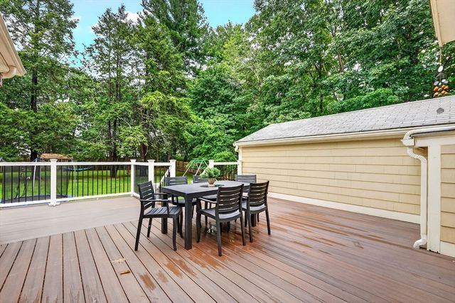 200 South Rd, Bedford, MA 01730