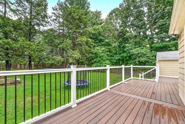 200 South Rd, Bedford, MA 01730